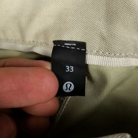 LULULEMON ABC Utilitech Relaxed Crop Chino Pants 26" Mens 33 Khaki Athleisure - Picture 8 of 8